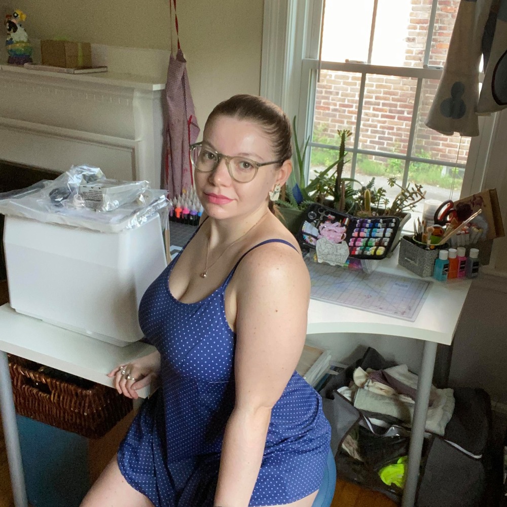 Meet your Posher, Emily